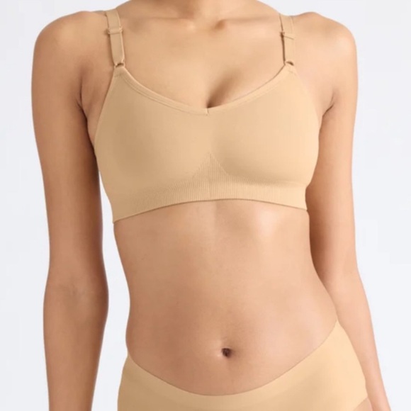 NWT Knix Good to Go Seamless Bra in Warm Sand M - Picture 1 of 13